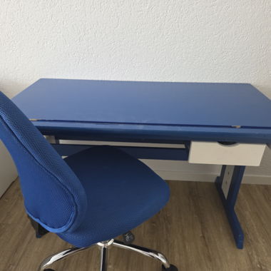 Scrivania per bambini con sedia