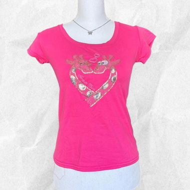  Y2K pink “For Ever Baci” reindeer tee 