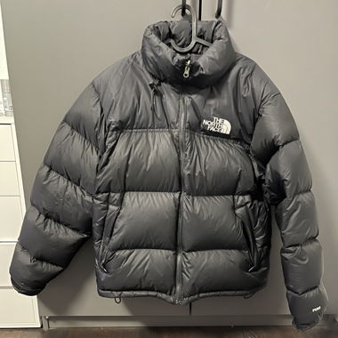 Tha North Face Puffer Jacket