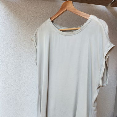 Elegantes und Rockiges Shirt
