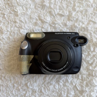 Fujifilm Instax 210