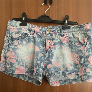 Short avec Roses