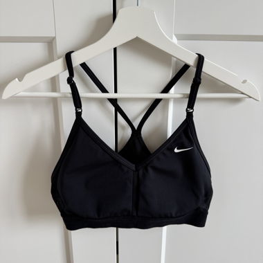 NIKE - Top sportivo