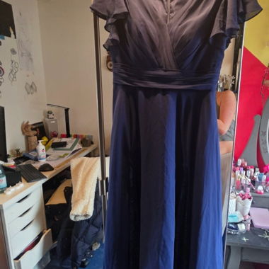 Robe de soirée bleu foncé de JJ'S HOUSE