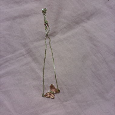 Collier pendentif avec papillons