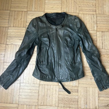 vintage Guess Jeans leather jacket 