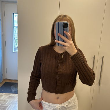 Cardigan court en maille marron S