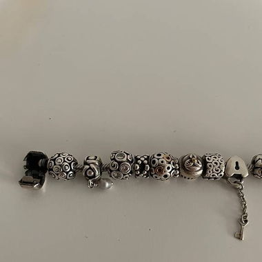 Pandora Armband komplett 