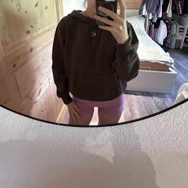 Brauner Nike Sweater