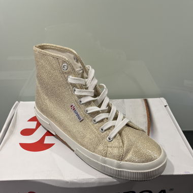 Superga Gold