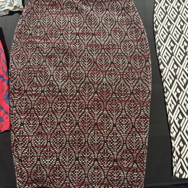 Set of 2 skirts, 2 shorts and 1 top