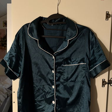 2 piece pyjama style victoria secret 
