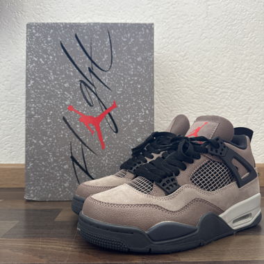AIR JORDAN 4 RETRO NERO/MARRONE