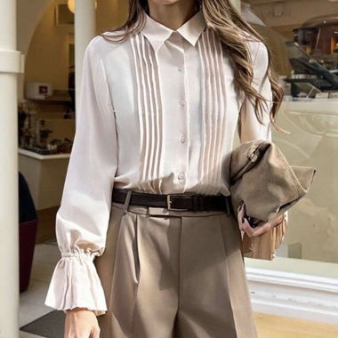 Chic blouse