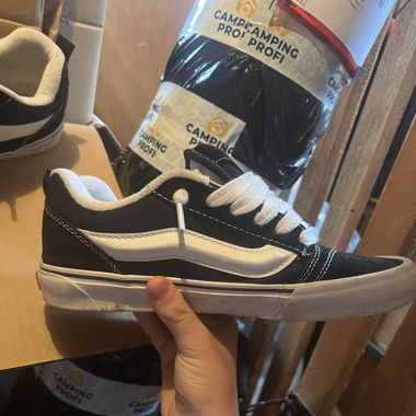 Vans knu Scool