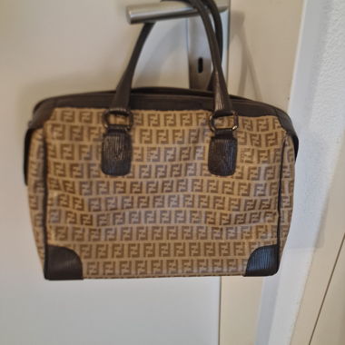 Fendi Tasche zu verkaufen