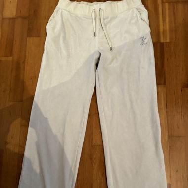 Juicy Pants