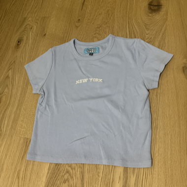 T-shirt corto celeste