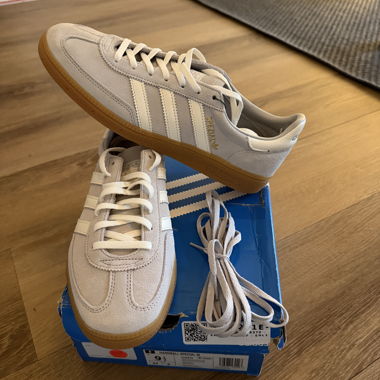 Adidas Handball Spezial, W Gr. 42