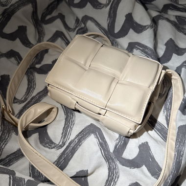 Beige Bottega-Veneta-Tasche