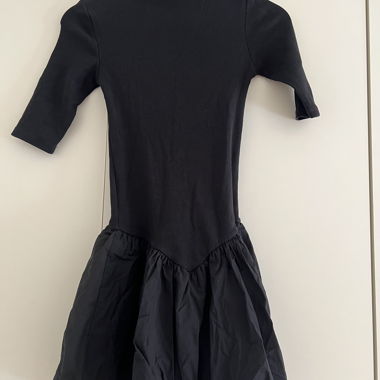 Zara schwarze kleid 