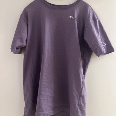Violettes Champion-T-Shirt Oversize