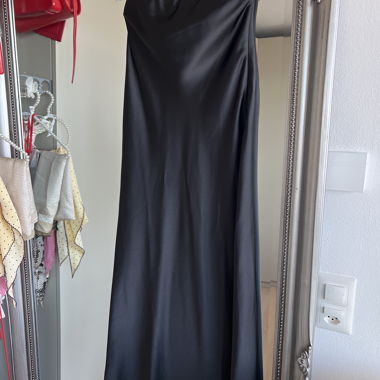 Robe noire