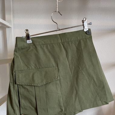 Skirt-short Jupe-short kaki