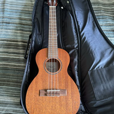 LEHO Ukulele