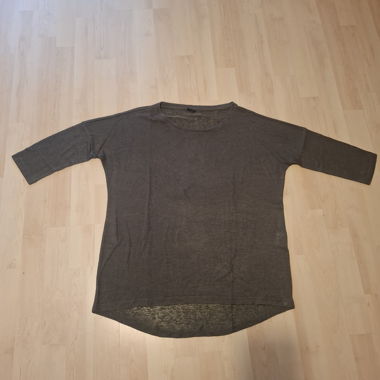 Grünes Langarmshirt