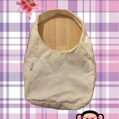 Cremefarbene Tasche