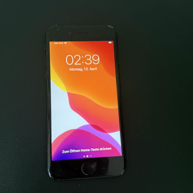 iPhone 7 32 GB Black – works perfectly