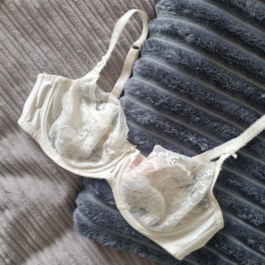 Hunkemoller Lace Bra