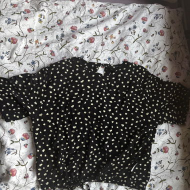 Floral Blusen Top