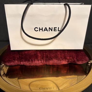 Pochette cadeau Chanel