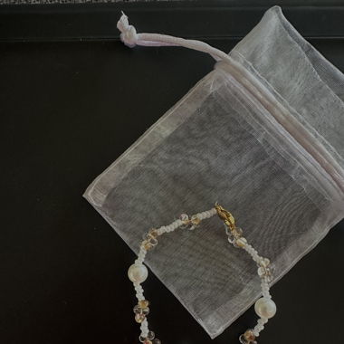 Pearl bracelet 