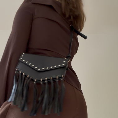 Borsa a tracolla con frange nere