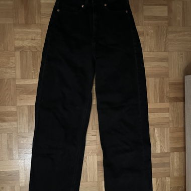 Schwarze Jeans Gr. 34