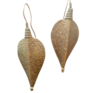 Hammered Brass Leaf Earrings – Boho Style