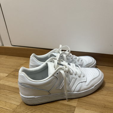 New Balance Sneaker
