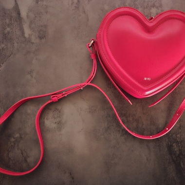 Red Heart JW PEI Bag