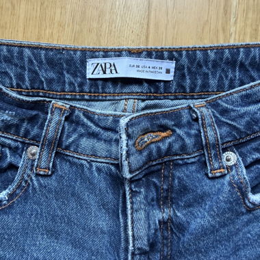 Zara Jeans