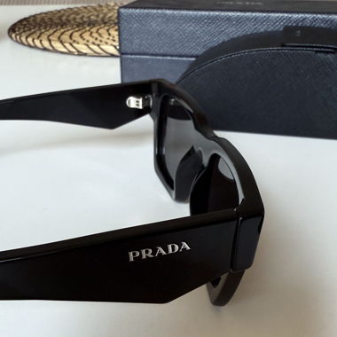 Prada Sonnenbrille