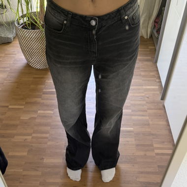 Schwarze Jeans 