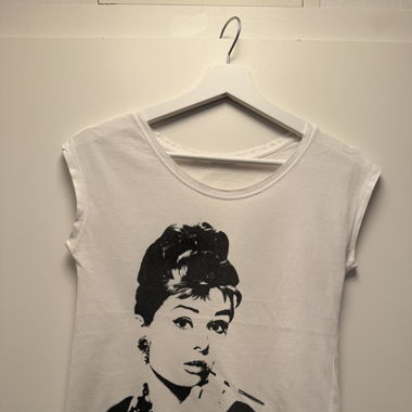Audrey Hepburn face T-shirt