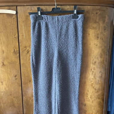 Pantaloni pile