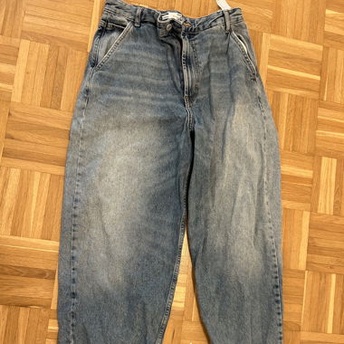 Blaue skater Jeans
