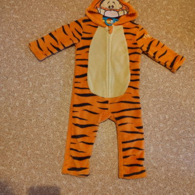 Tuta Disney, Tigroo, 18 mesi