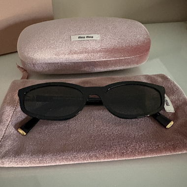 Occhiali da sole Miu Miu nuovi