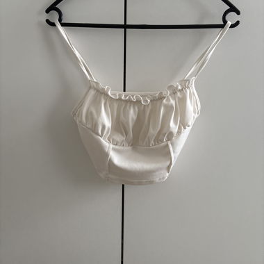 Weisses Cropped-Cami-Top